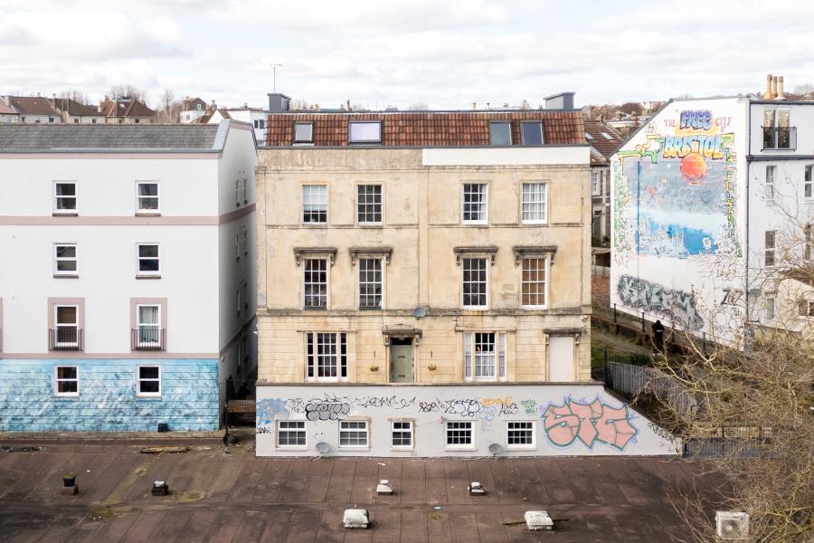 Main image of property: Elton Mansions - Bishopston