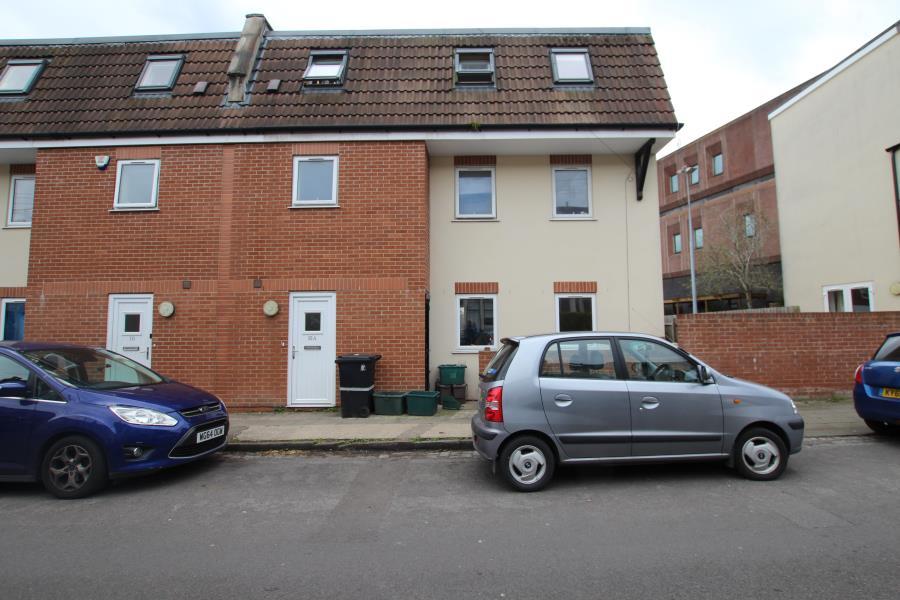 Main image of property: Longmead Avenue - Bishopston