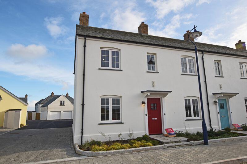 3 bedroom end of terrace house for sale in Nansledan, Newquay, TR8