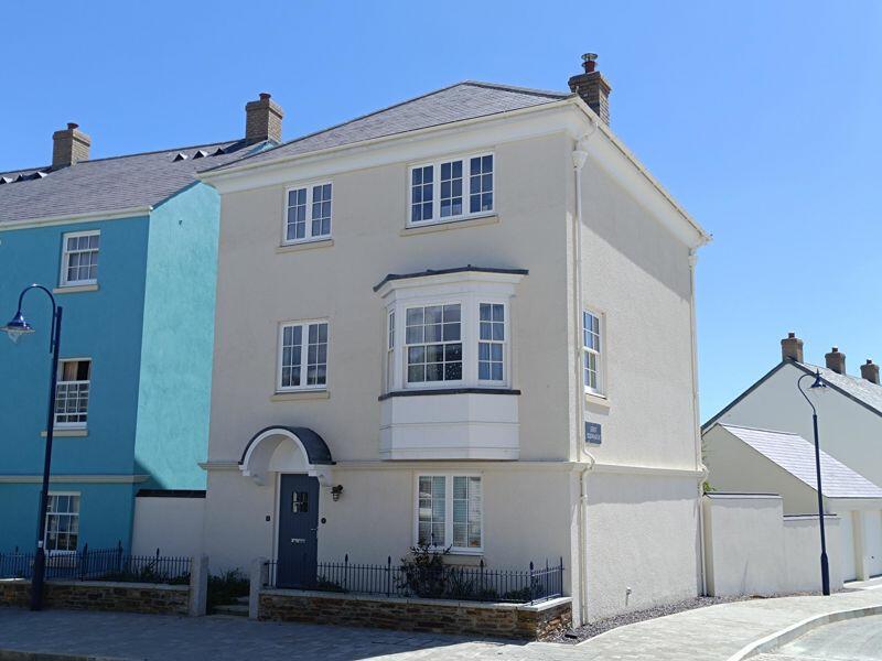 5 bedroom detached house for sale in Stret Duk Kernow, Nansledan