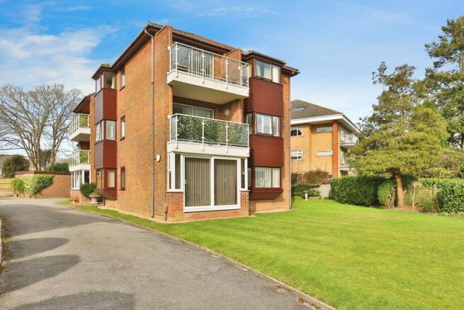 Main image of property: Grosvenor Road, Westbourne