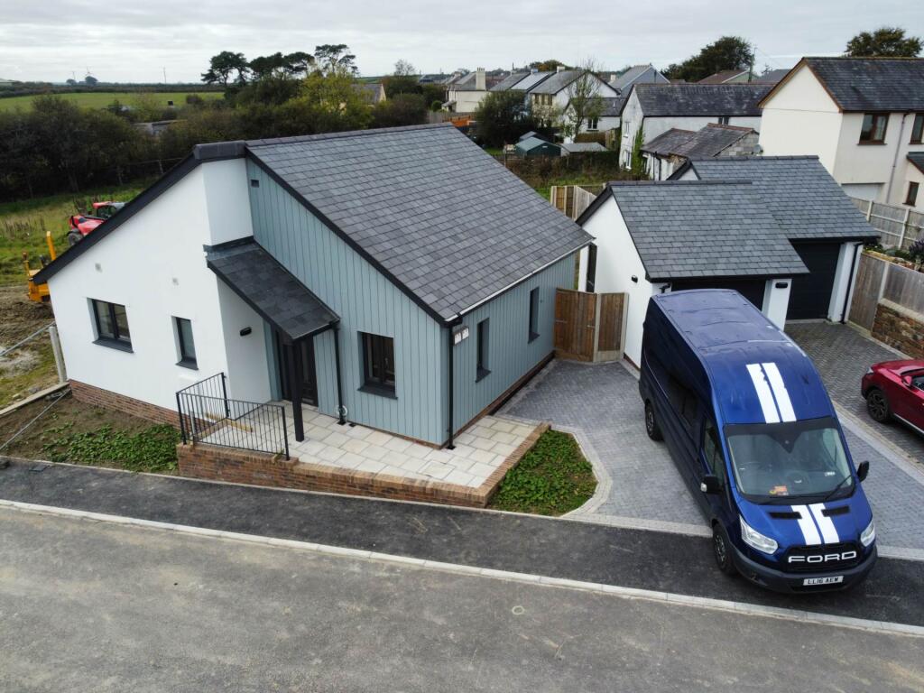 Main image of property: Fore Street, Langtree