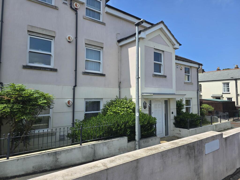 Main image of property: Union Close, Bideford