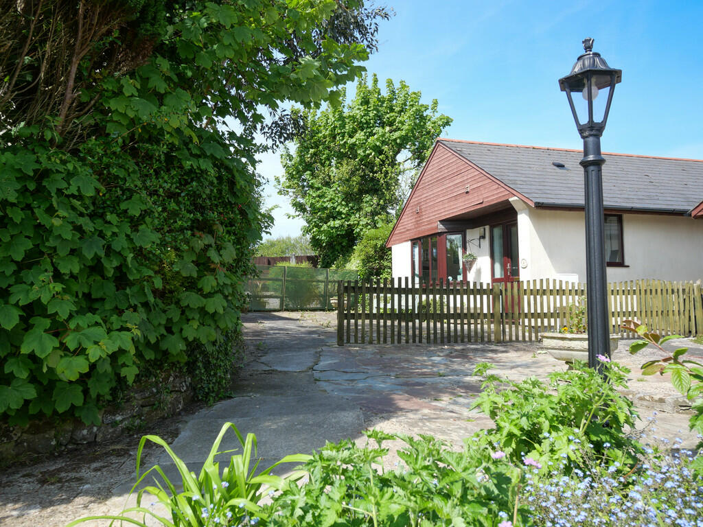 3 bedroom detached bungalow for sale in Trevalgas Cottages, Poughill, EX23