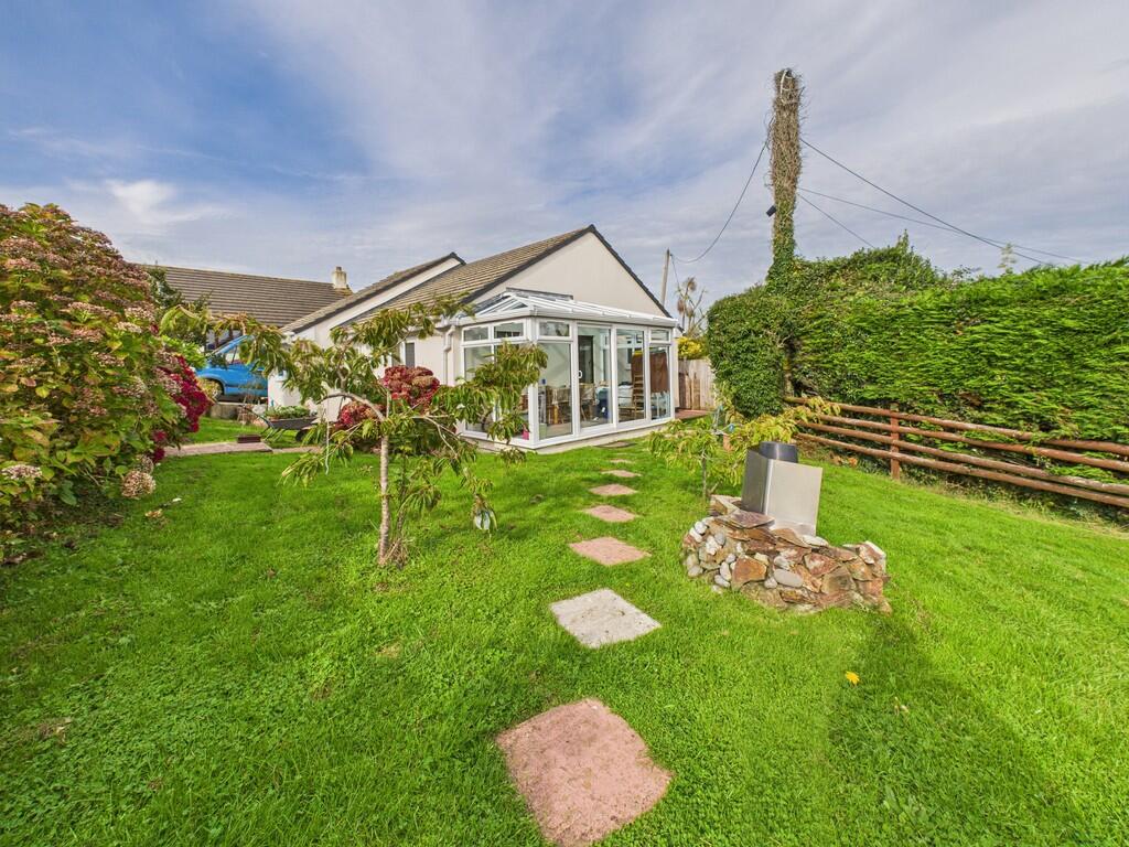 Main image of property: Gladwell Gardens, EX23
