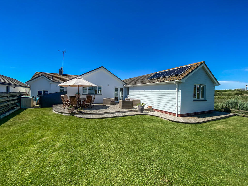 5 bedroom detached bungalow for sale in Widemouth Bay, Bude, EX23