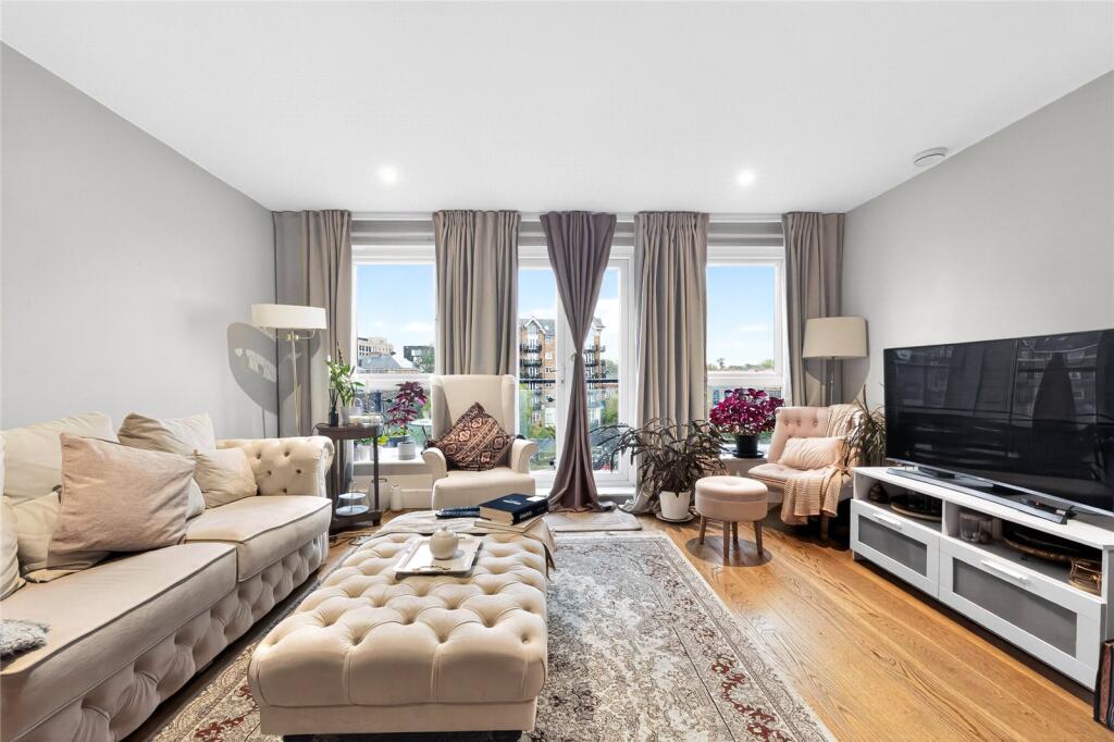 Main image of property: Durham Wharf Drive, Brentford, London, TW8