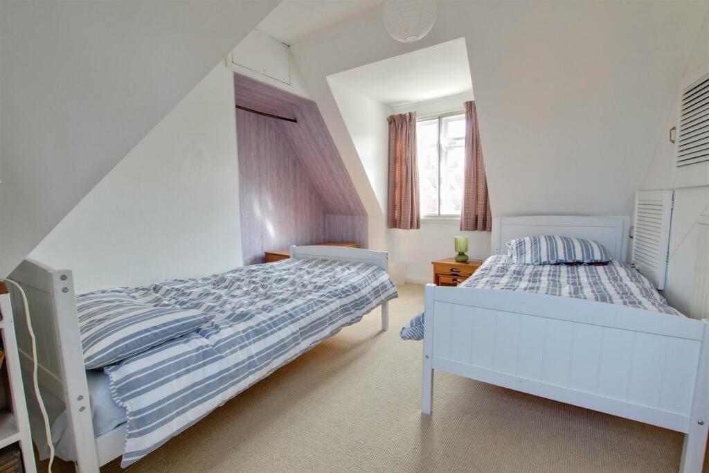 2 bedroom terraced house for sale in Eastgate, Beverley, HU17