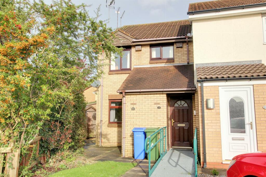 1 bedroom apartment for sale in Curlew Close, Beverley, HU17