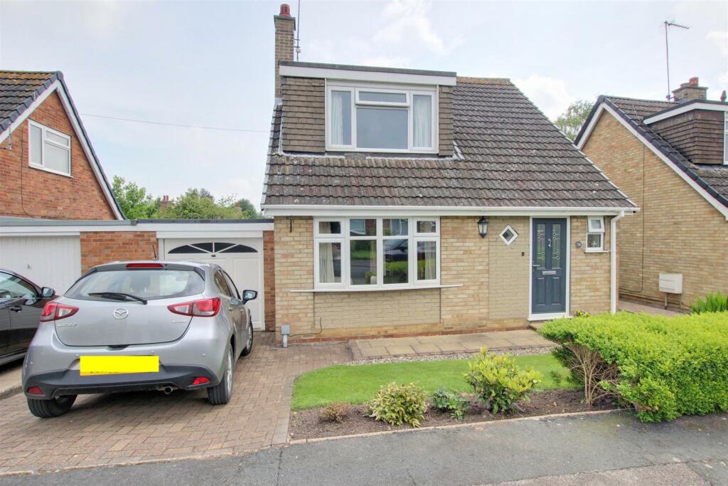 3 bedroom detached house for sale in The Meadows, Cherry Burton