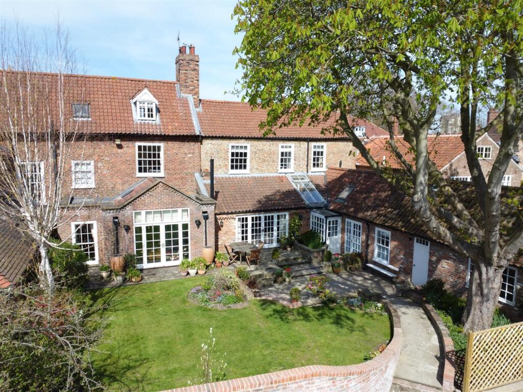 Main image of property: Newbegin, Beverley