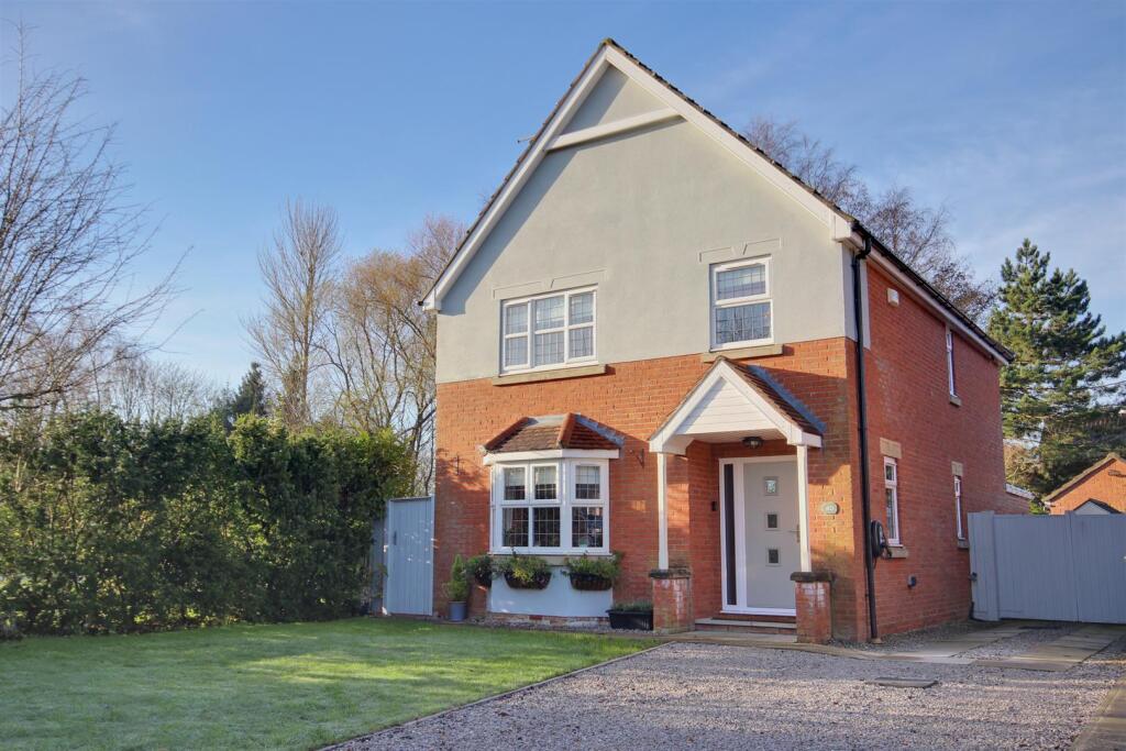 Main image of property: The Orchard, Leven