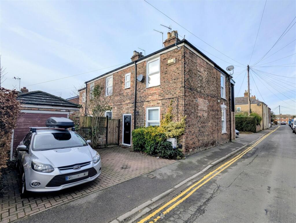 Main image of property: Norwood Grove, Beverley