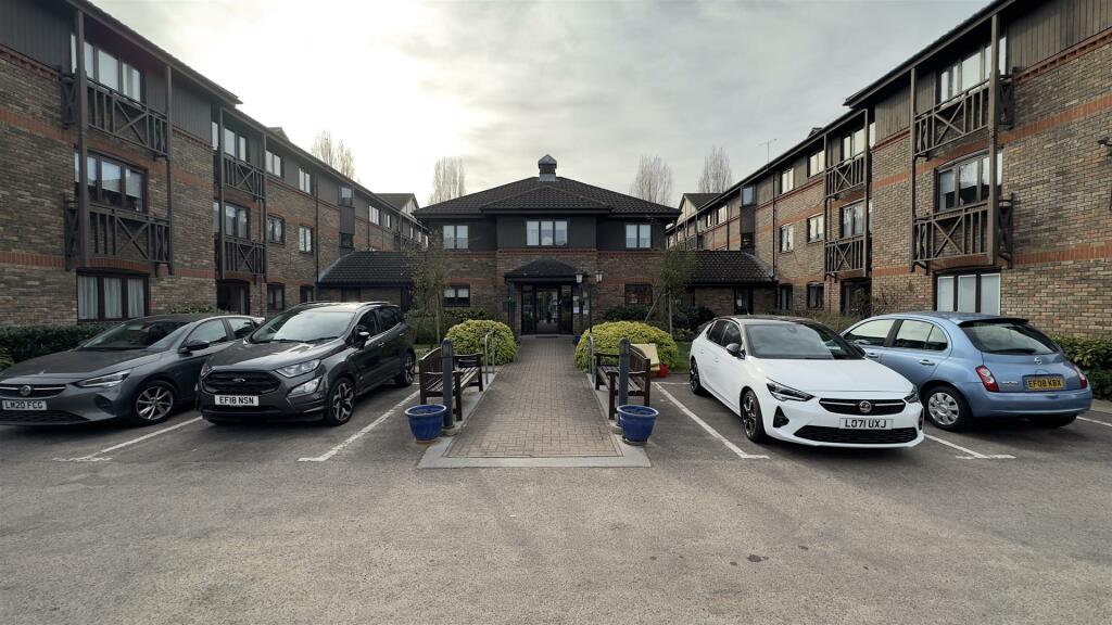 Main image of property: Winningales Court, Clayhall, IG5 0PX