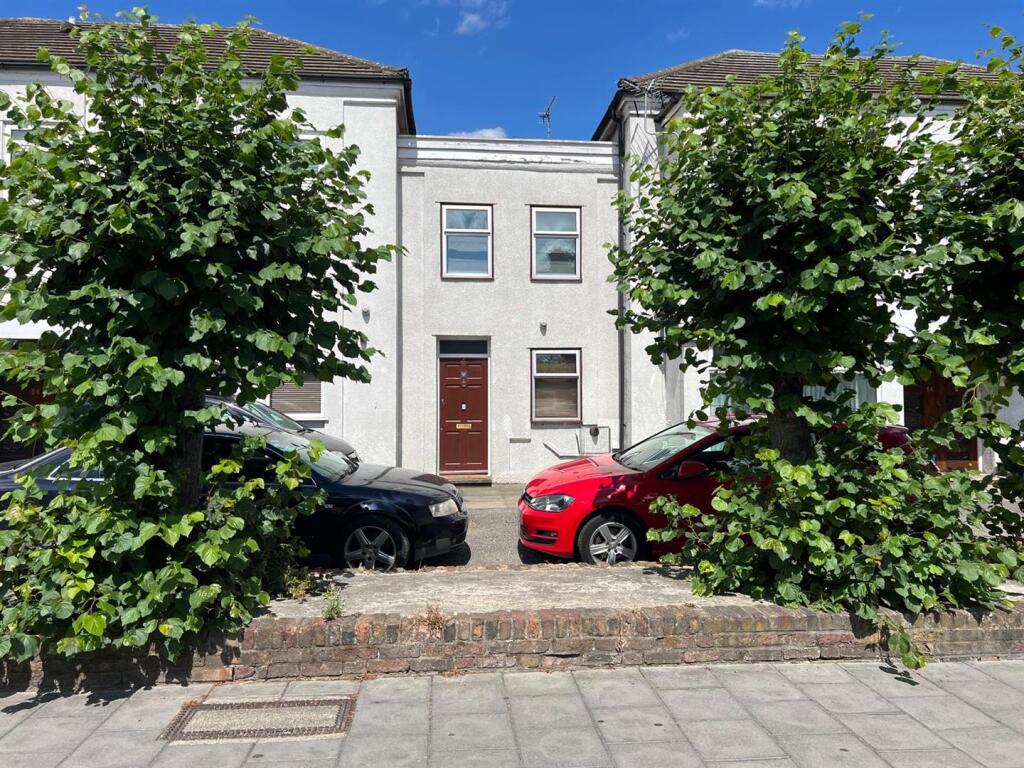 Main image of property: Cameron Road, Seven Kings