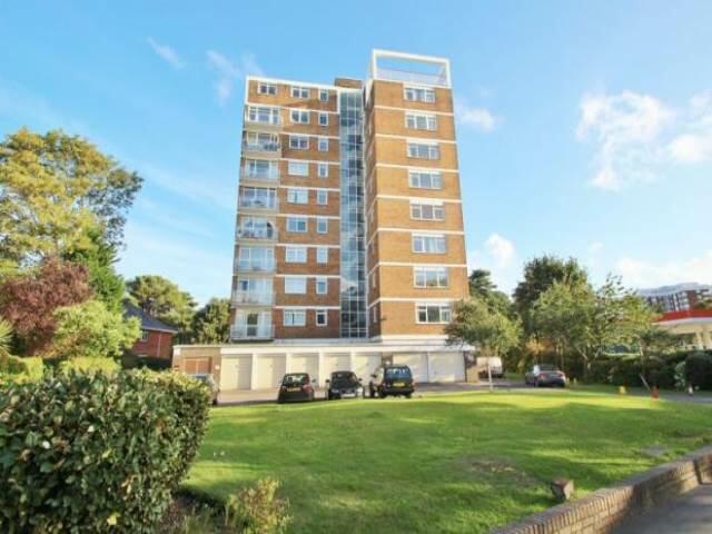 2 bedroom flat for rent in Bath Road, , Bournemouth, BH1