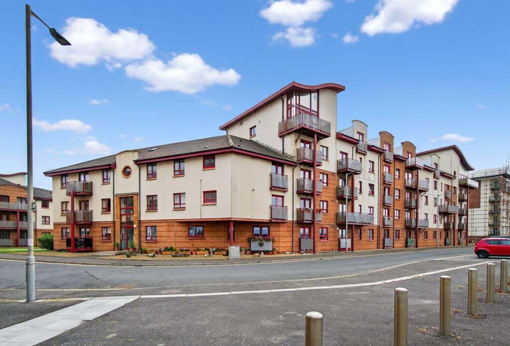 Main image of property: 31 Donnini Court, South Beach Road, Ayr, KA7 1JP