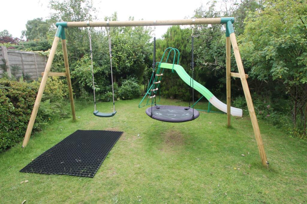 Additional property image - Thornhill Road, Halesowen