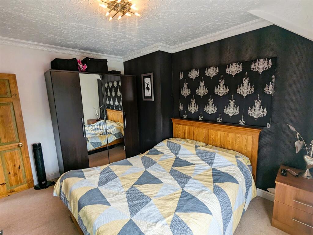 Additional property image - Long Lane, Halesowen