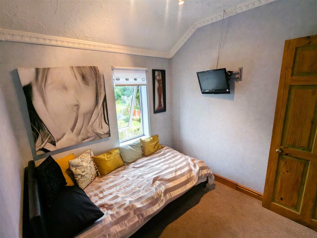 Additional property image - Long Lane, Halesowen