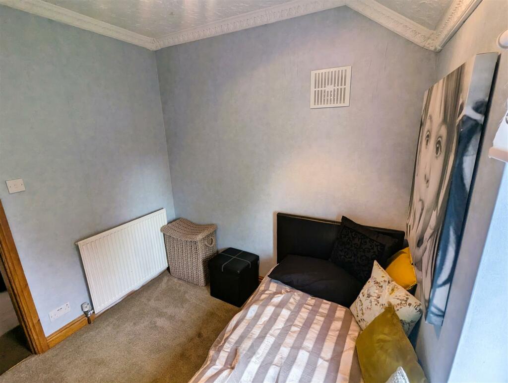 Additional property image - Long Lane, Halesowen