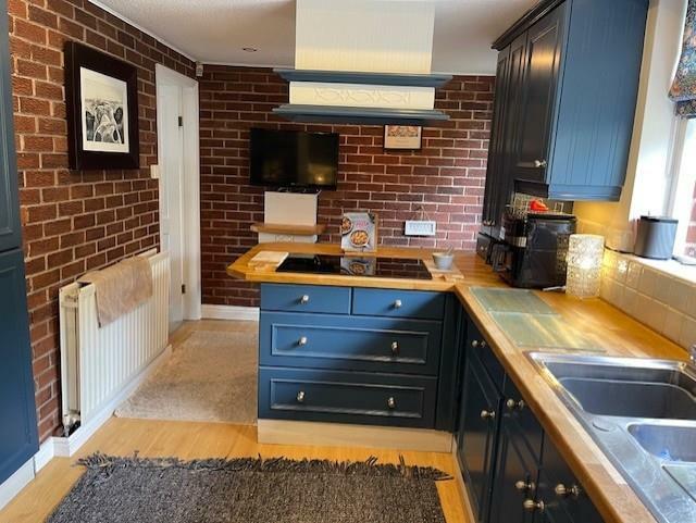 Additional property image - Manor Abbey Road, Halesowen