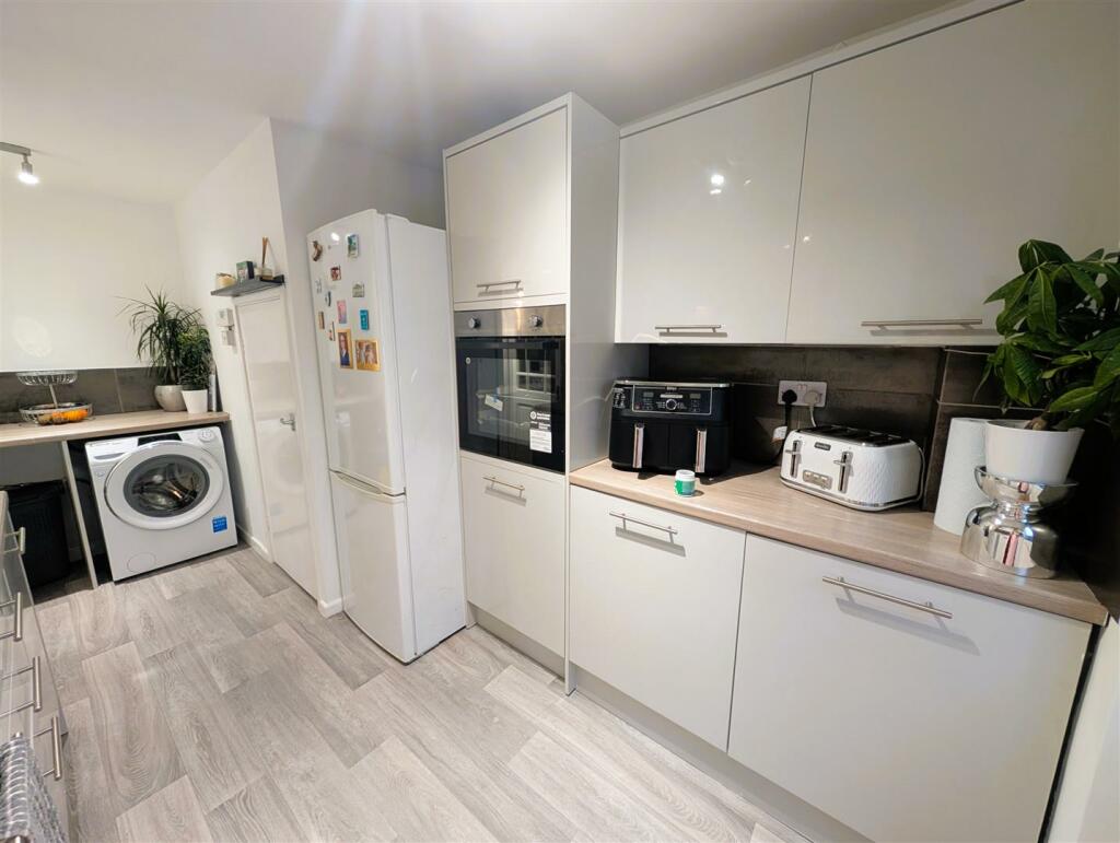 Additional property image - Church Walk, Rowley Regis