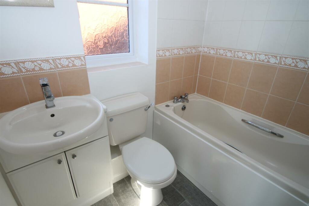 Additional property image - Ashbourne Ridge, Halesowen