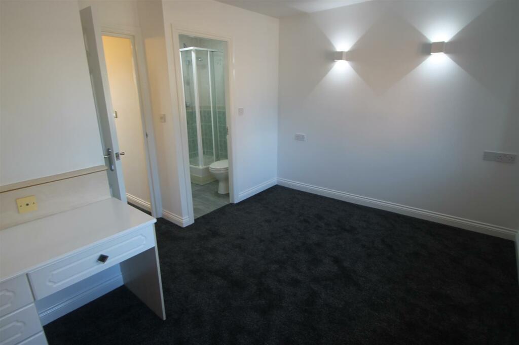 Additional property image - Ashbourne Ridge, Halesowen