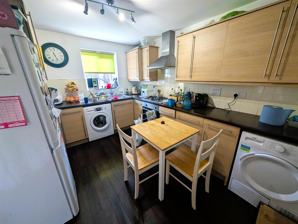 Additional property image - Kingsway, Oldbury
