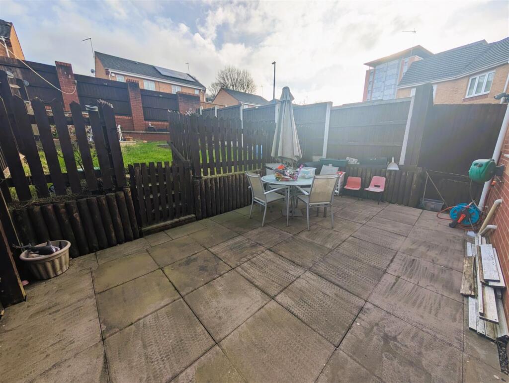 Additional property image - Kingsway, Oldbury