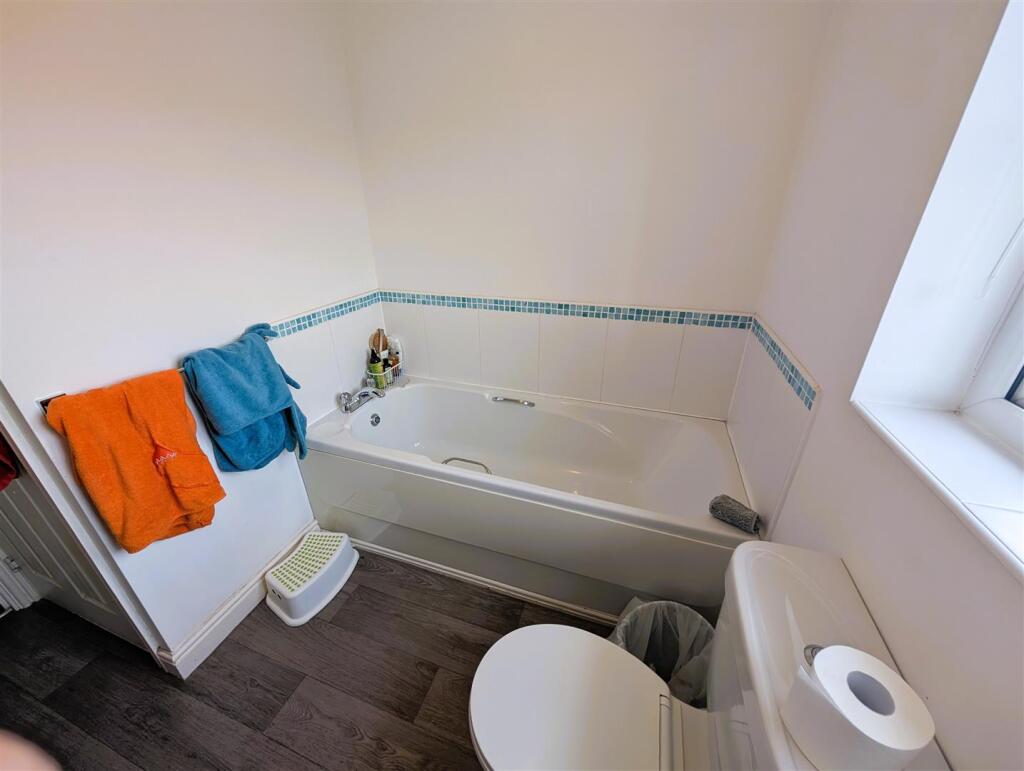 Additional property image - Kingsway, Oldbury