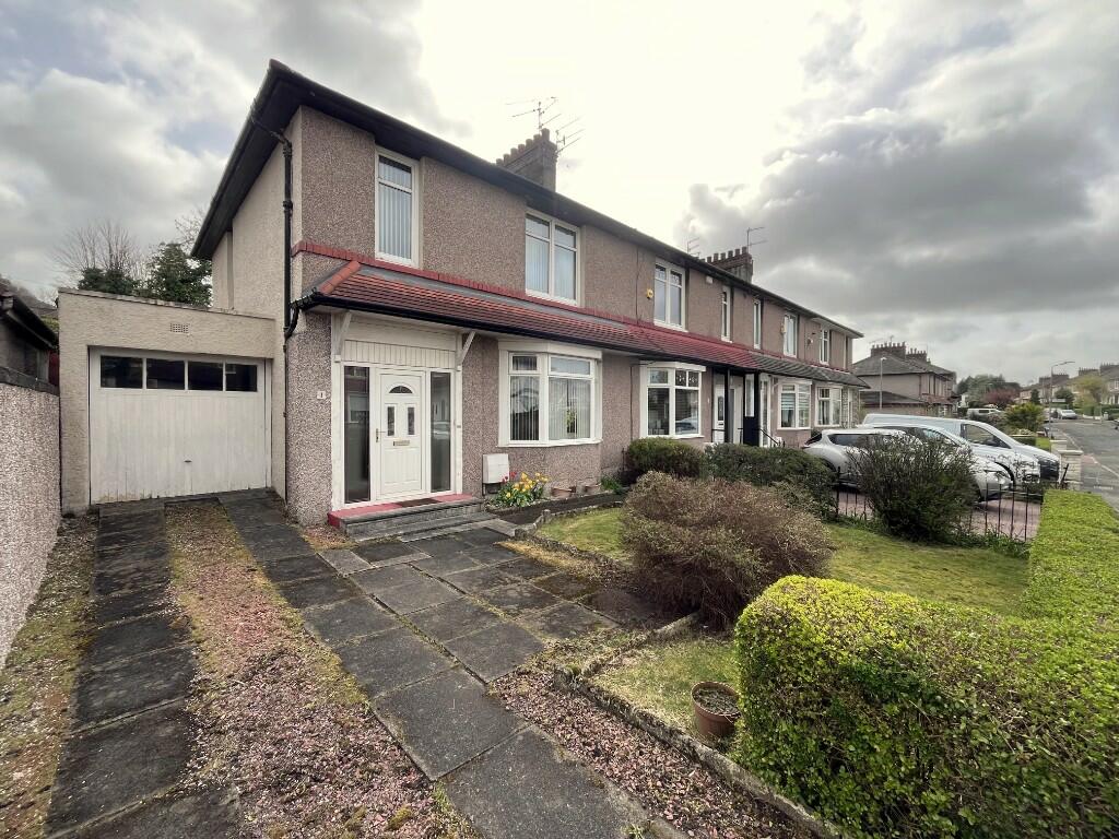 3 bedroom end of terrace house for sale in Kingshill Drive, Kings Park, Glasgow, G44