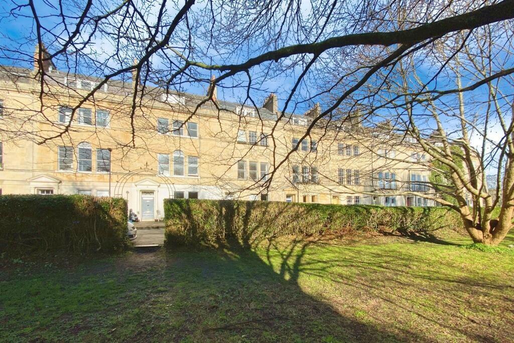 Main image of property: Beaufort East, Bath
