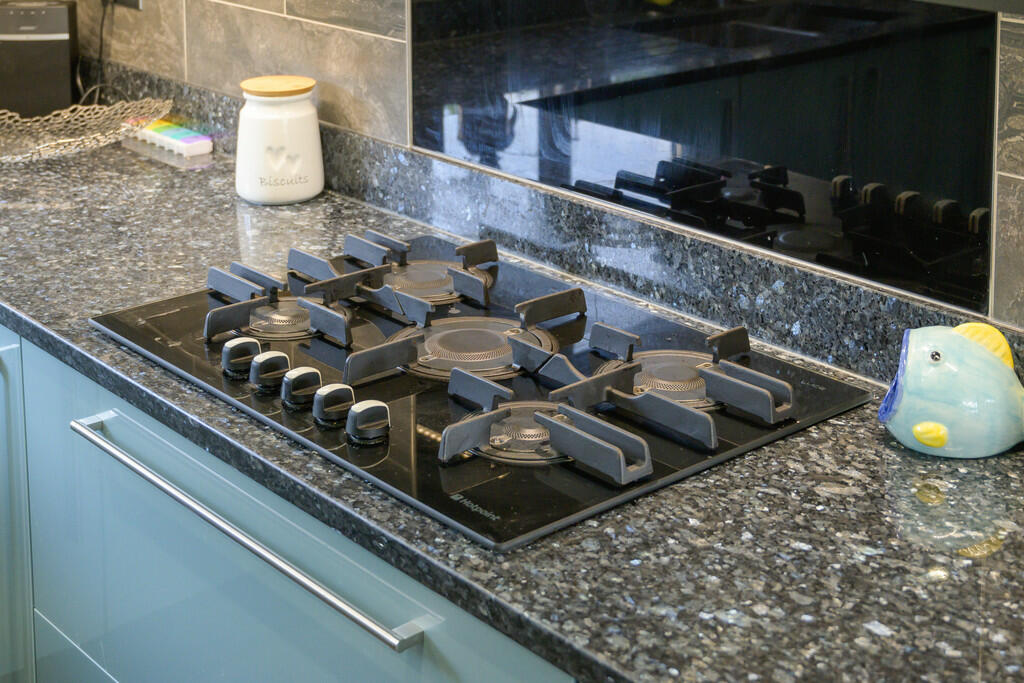 Additional property image - Bath Old Road, Bath, Somerset