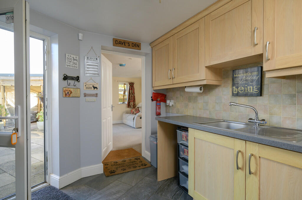 Additional property image - Bath Old Road, Bath, Somerset