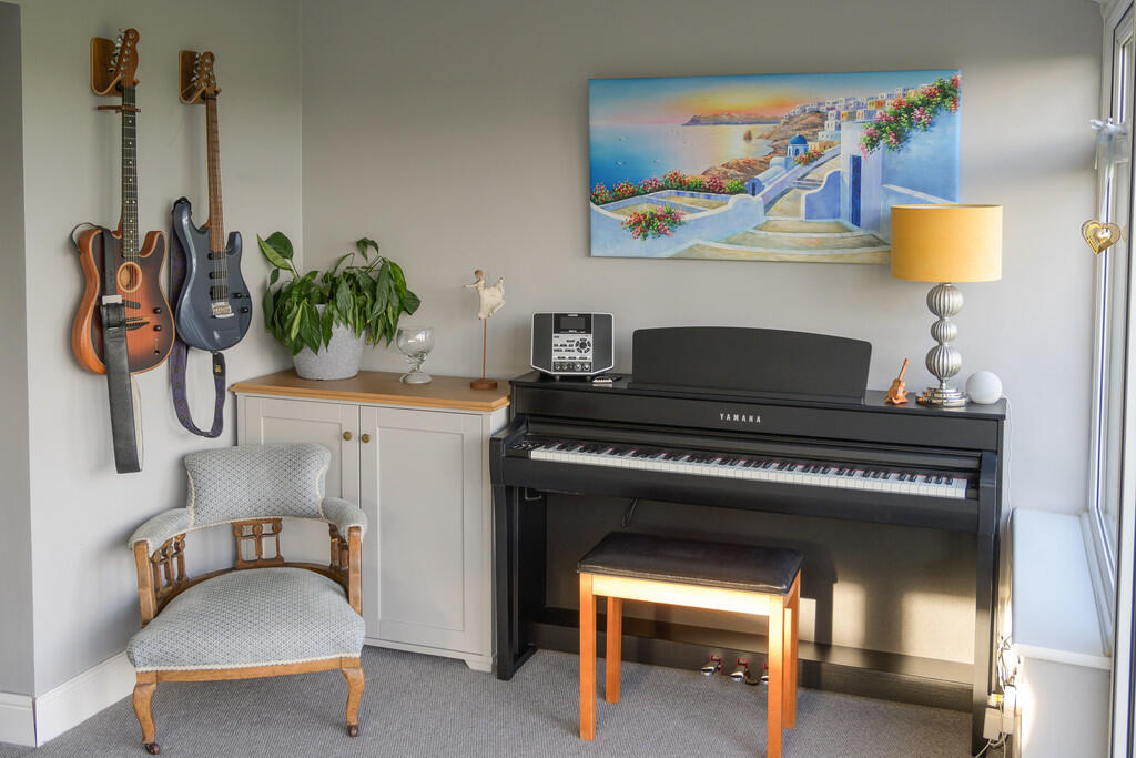 Additional property image - Bath Old Road, Bath, Somerset