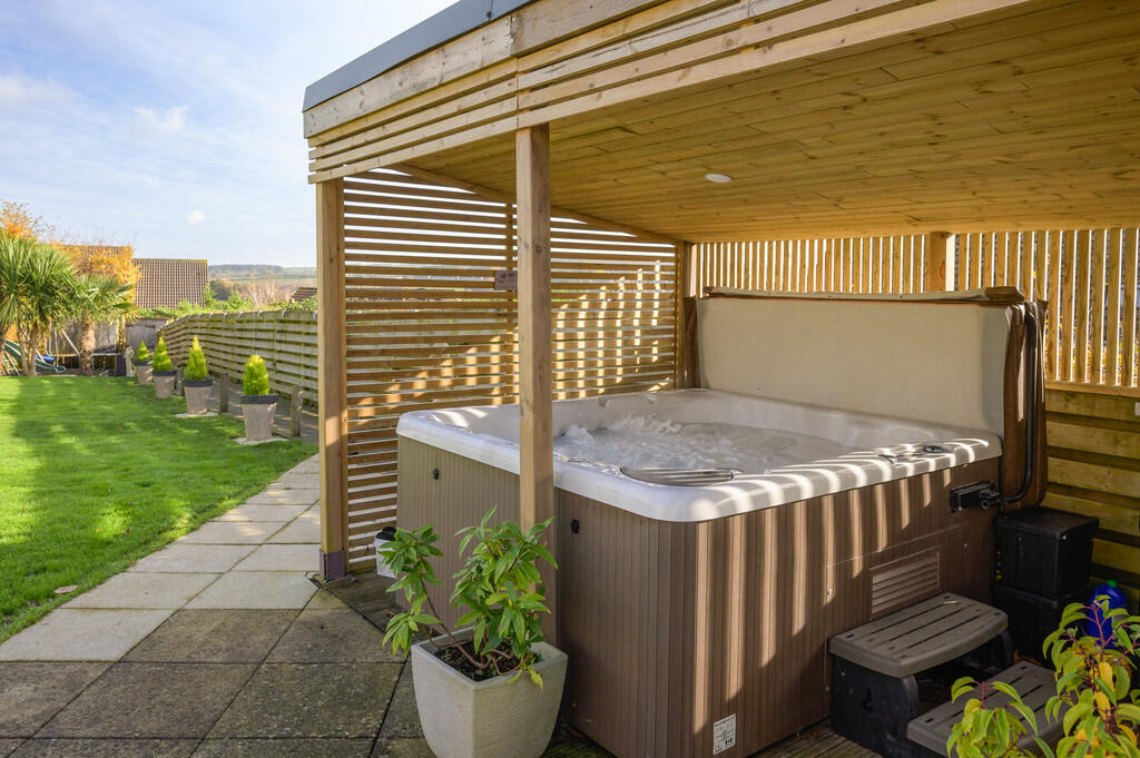 Additional property image - Bath Old Road, Bath, Somerset