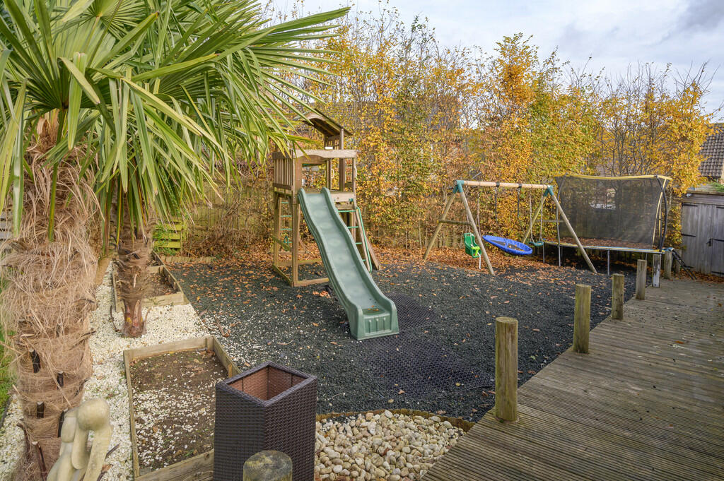 Additional property image - Bath Old Road, Bath, Somerset