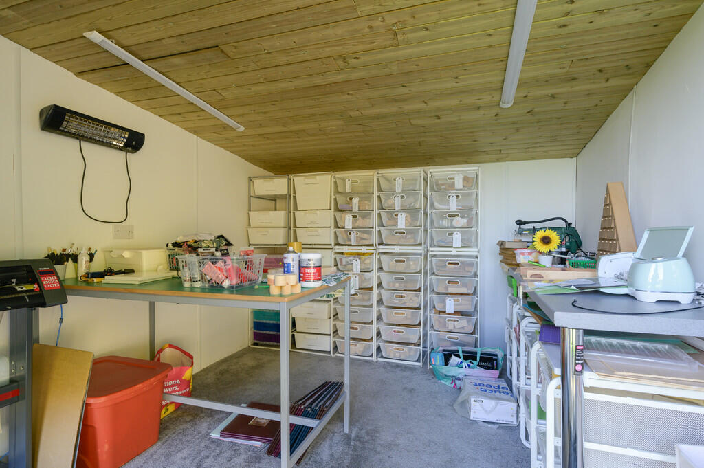 Additional property image - Bath Old Road, Bath, Somerset