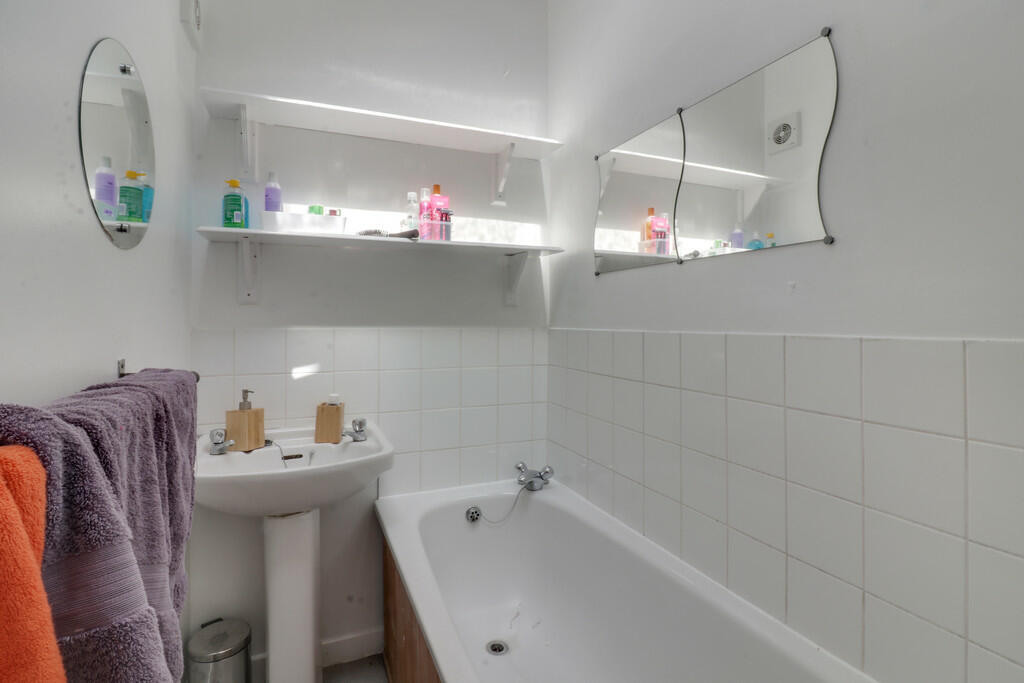 Additional property image - Hanover Place, London Road