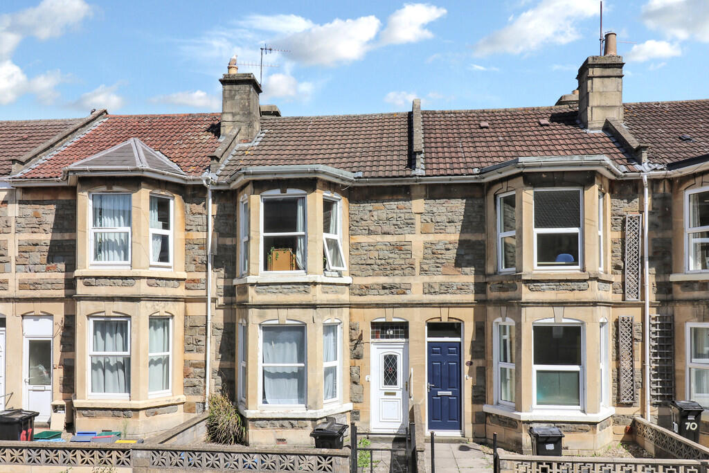Additional property image - Triangle North