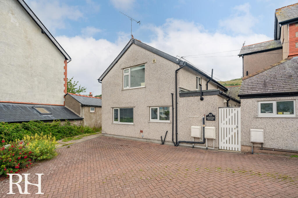 Main image of property: Conway Road, Llandudno, Conwy (County of), LL30