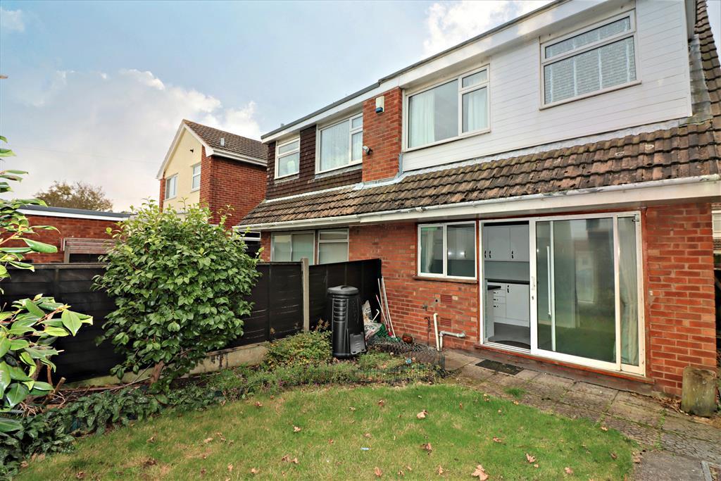 3 bedroom semidetached house for sale in Heyes Drive, Wallasey, CH45