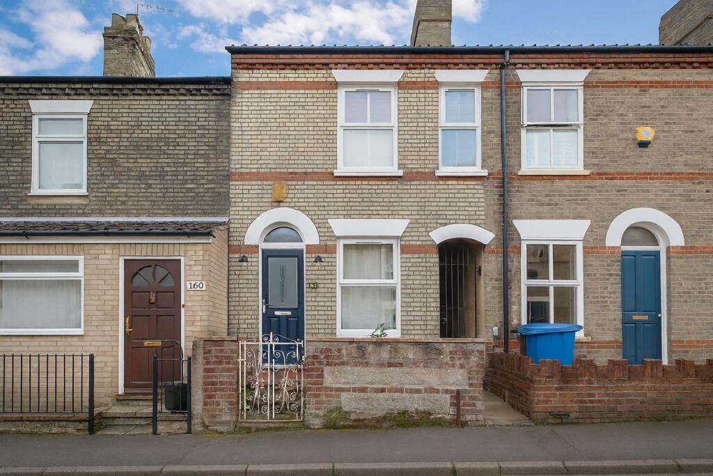Main image of property: Newmarket Street