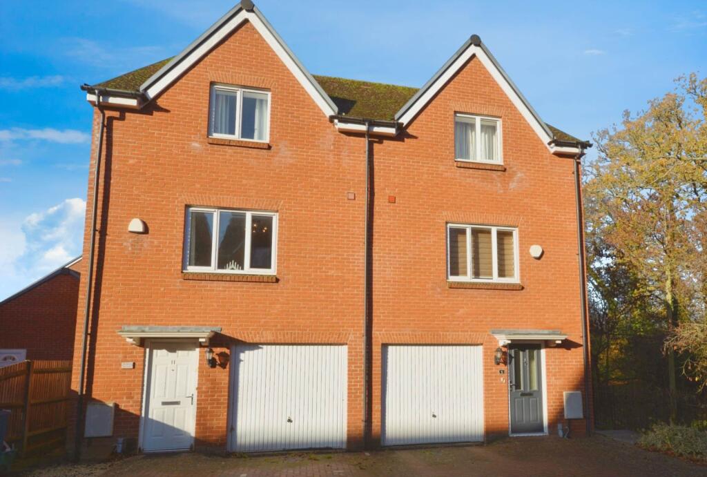 Main image of property: Old Saw Mill Place, Amersham