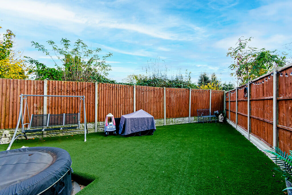 Additional property image - Burrow Hill Close, Castle Bromwich