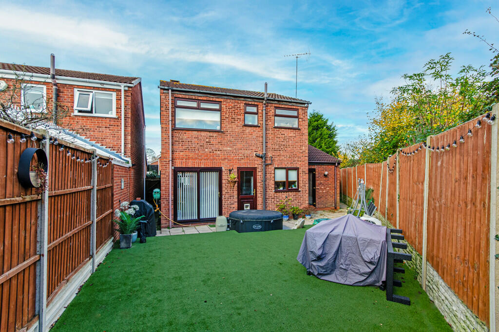 Additional property image - Burrow Hill Close, Castle Bromwich