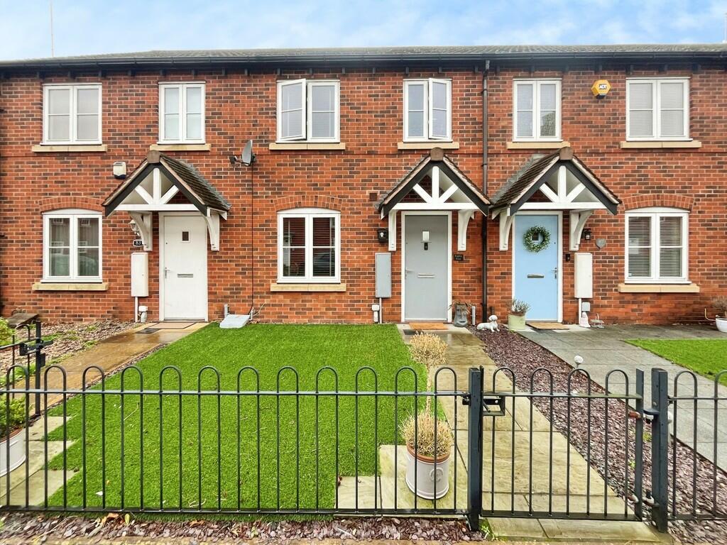 3 bedroom terraced house for sale in Horseshoe Crescent, Great Barr, B43