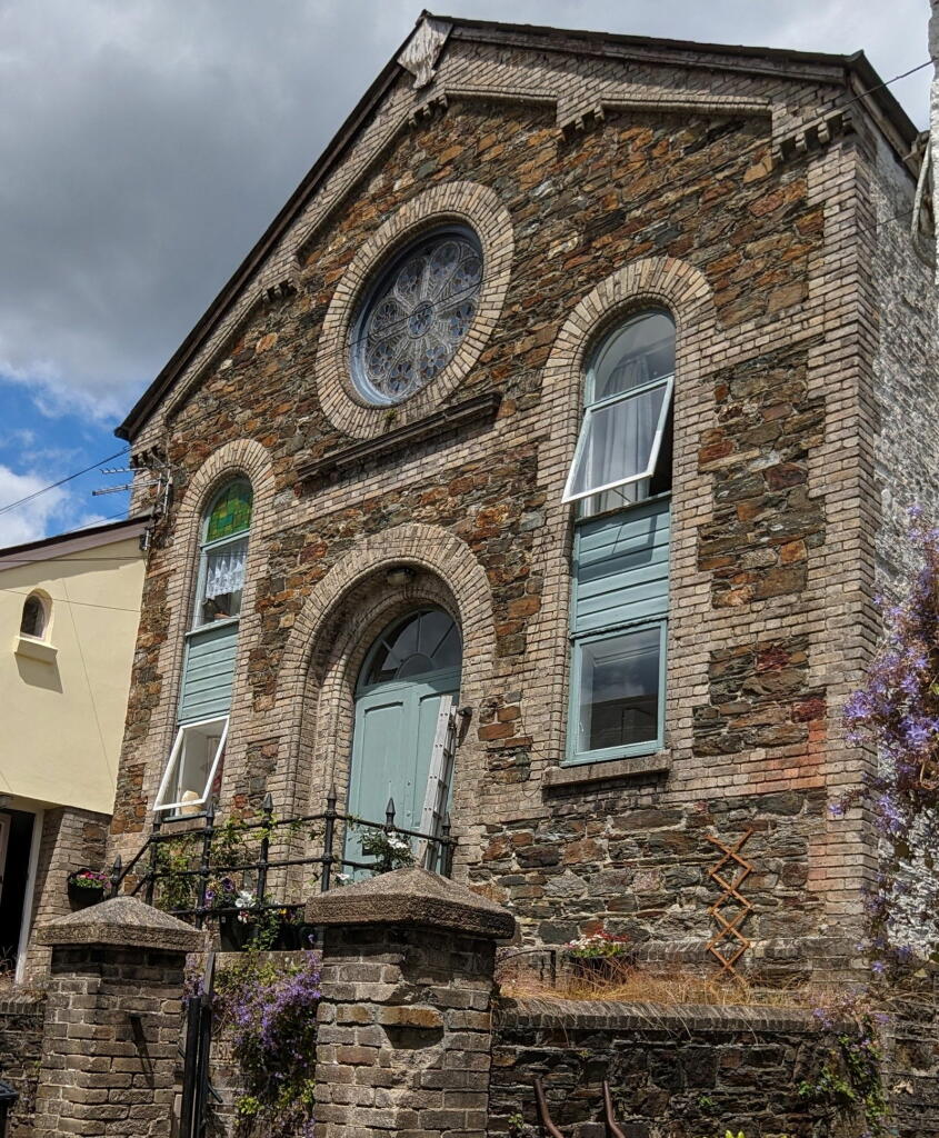 Main image of property: Calstock, PL18 9RR